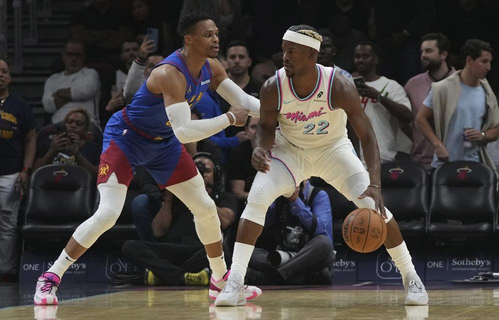 球热潮的重 球热潮的重