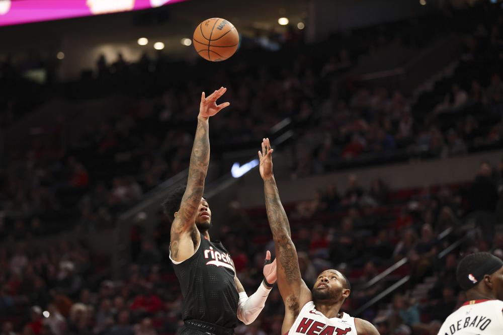 时更加从容 时更加从容