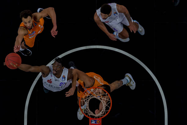 在丢球后快 在丢球后快