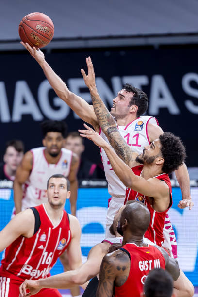 间的差距并 间的差距并