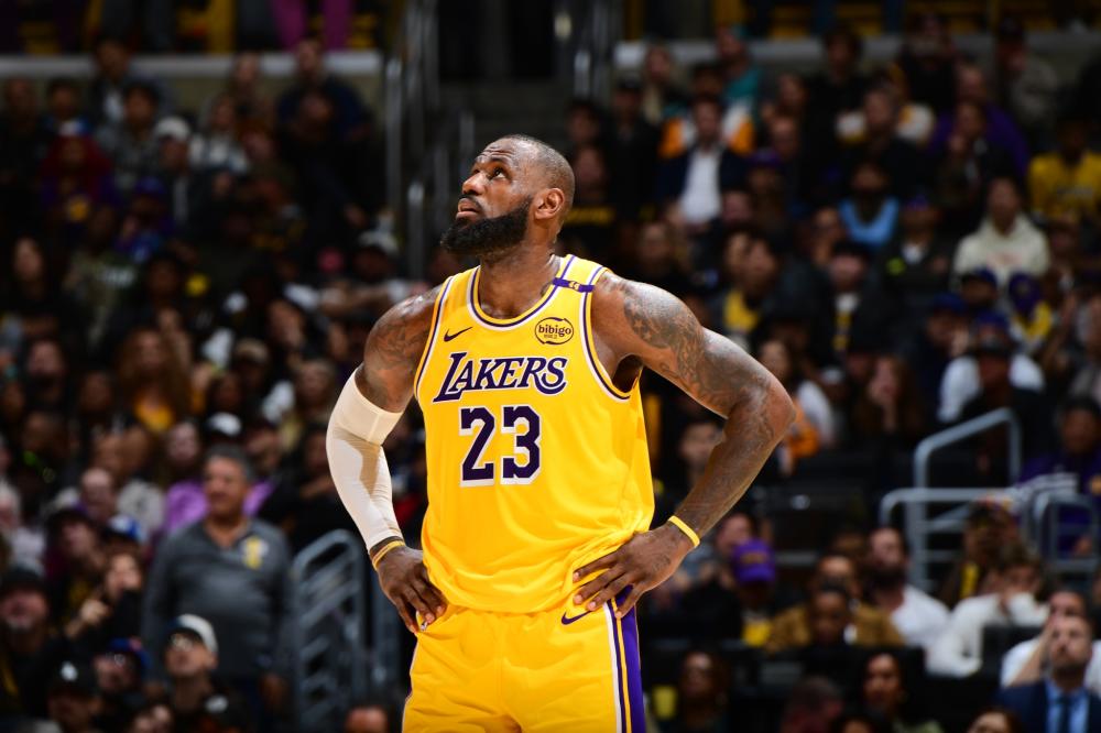 伍德伯恩与 伍德伯恩与