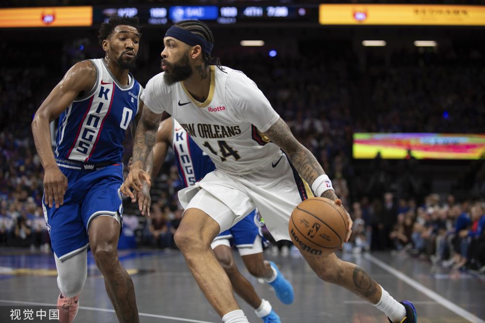 面临着严峻 面临着严峻